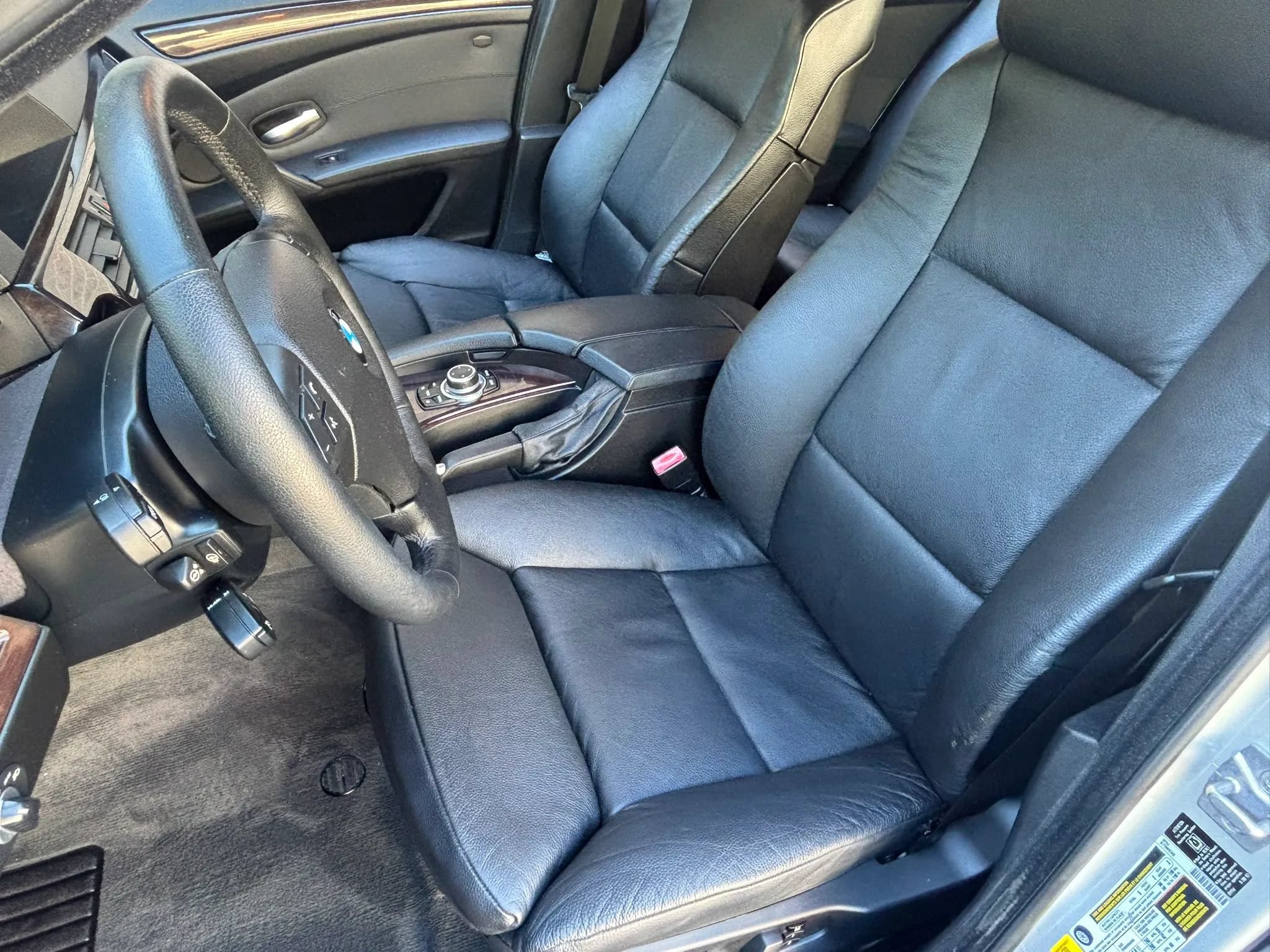 Used 2010 BMW 535i xDrive Wagon AWD/4WD image 18