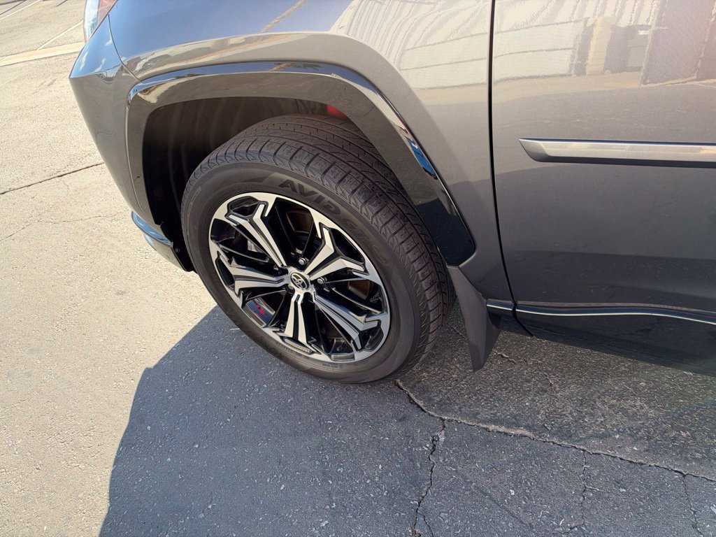 Certified 2025 Toyota RAV4 XSE AWD/4WD image 12