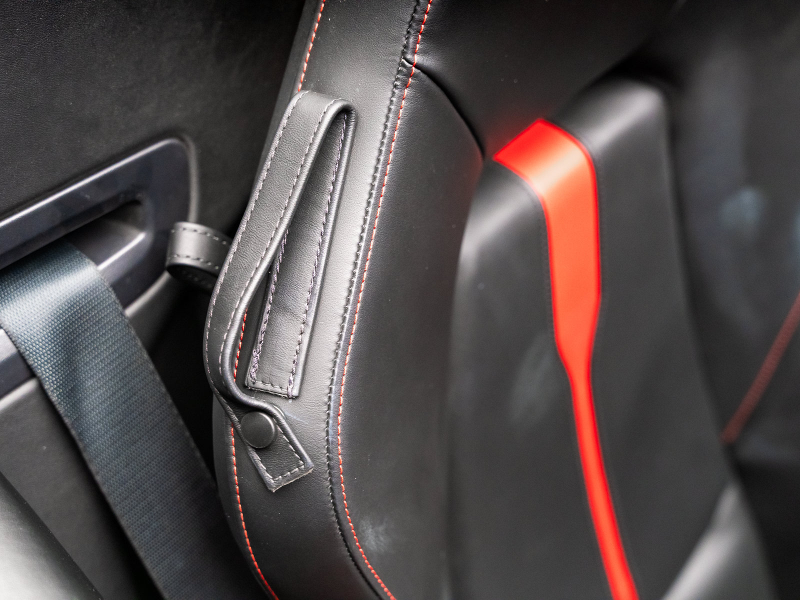 Used 2019 McLaren 570S Spider RWD image 56