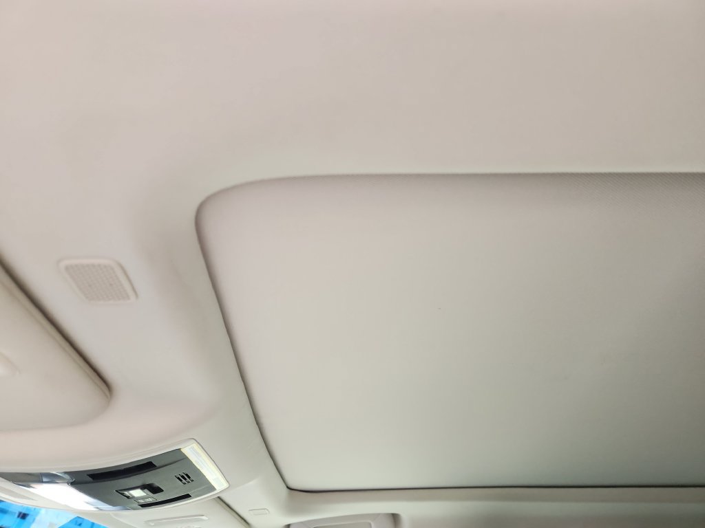 Used 2019 Lexus ES 350 Ultra Luxury w/ Accessory Package 2 FWD image 25