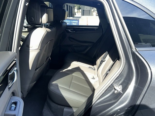 Certified 2025 Porsche Macan image 26