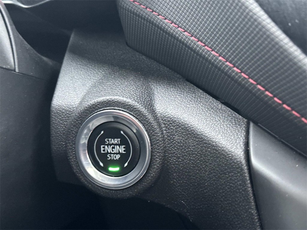 Used 2022 Chevrolet TrailBlazer RS w/ Sun and Liftgate Package image 28