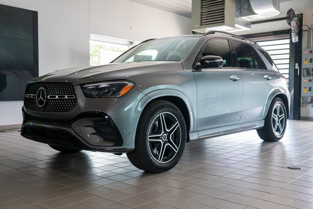 New 2025 Mercedes-Benz GLE 580 4MATIC image 3