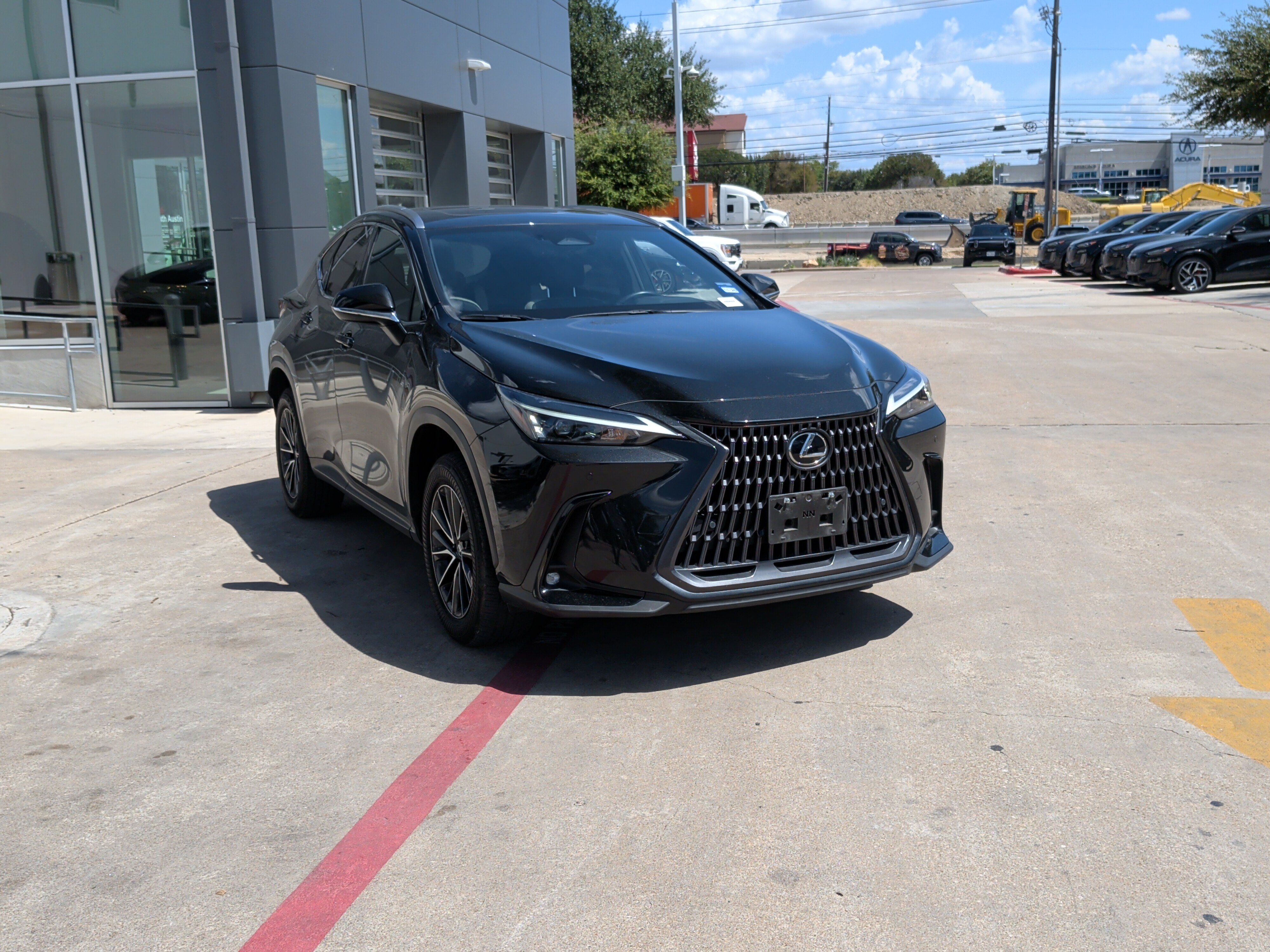 Used 2024 Lexus NX 350 AWD image 2