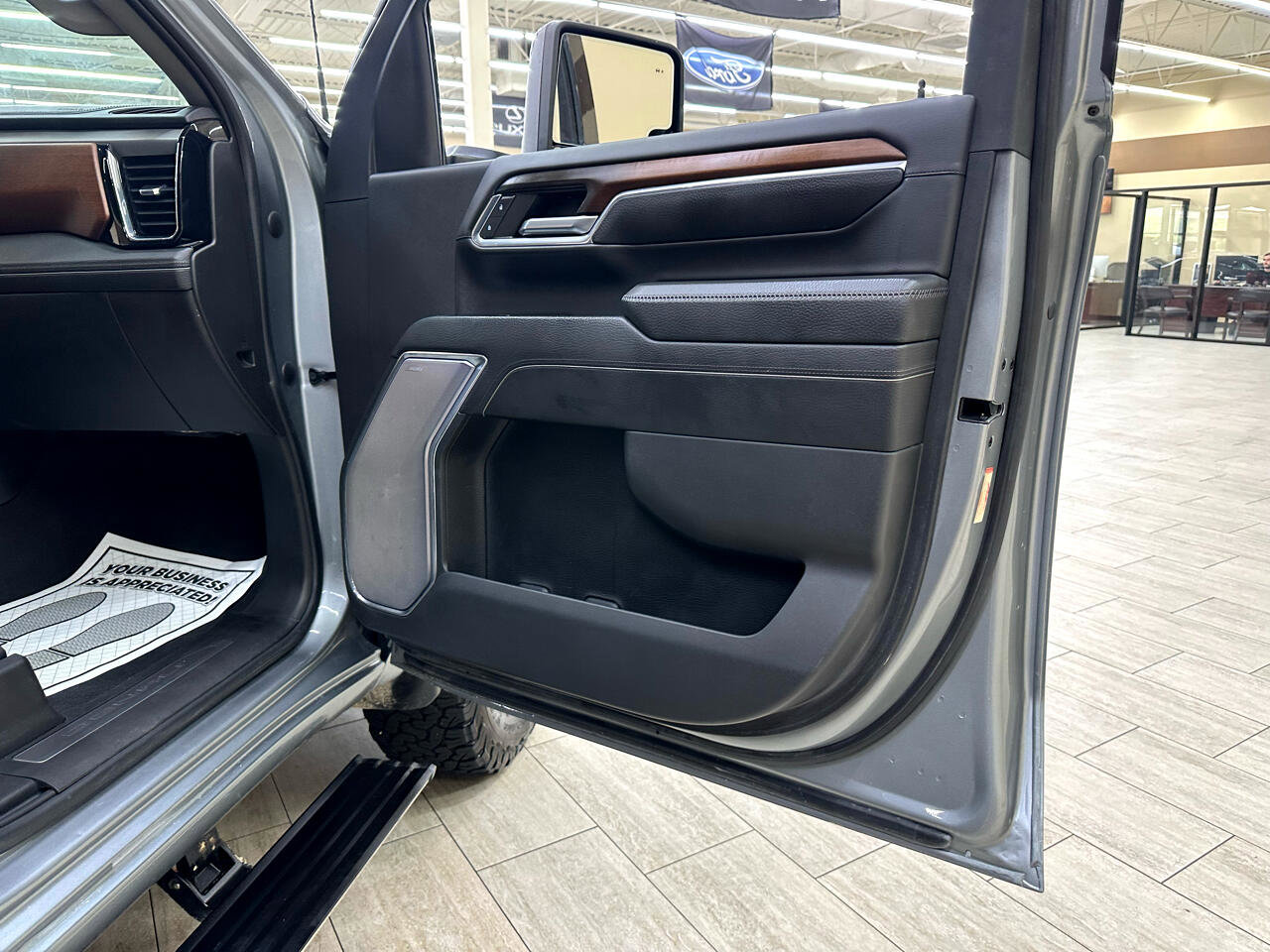 Used 2024 GMC Sierra 2500 Denali w/ Denali Reserve Package image 47