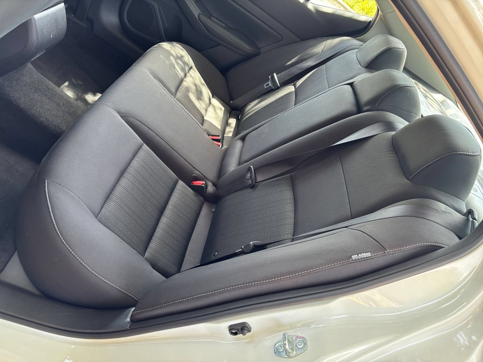 Used 2025 Nissan Altima 2.5 SV FWD image 32