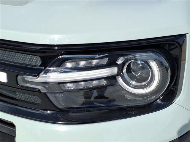 Used 2022 Ford Bronco Sport Outer Banks image 9