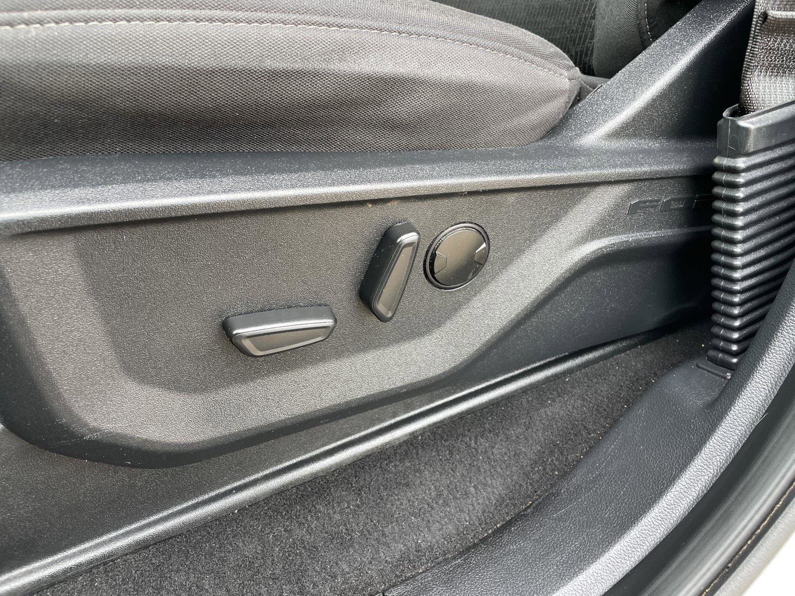 Used 2023 Ford F150 XLT w/ Equipment Group 302A High image 11