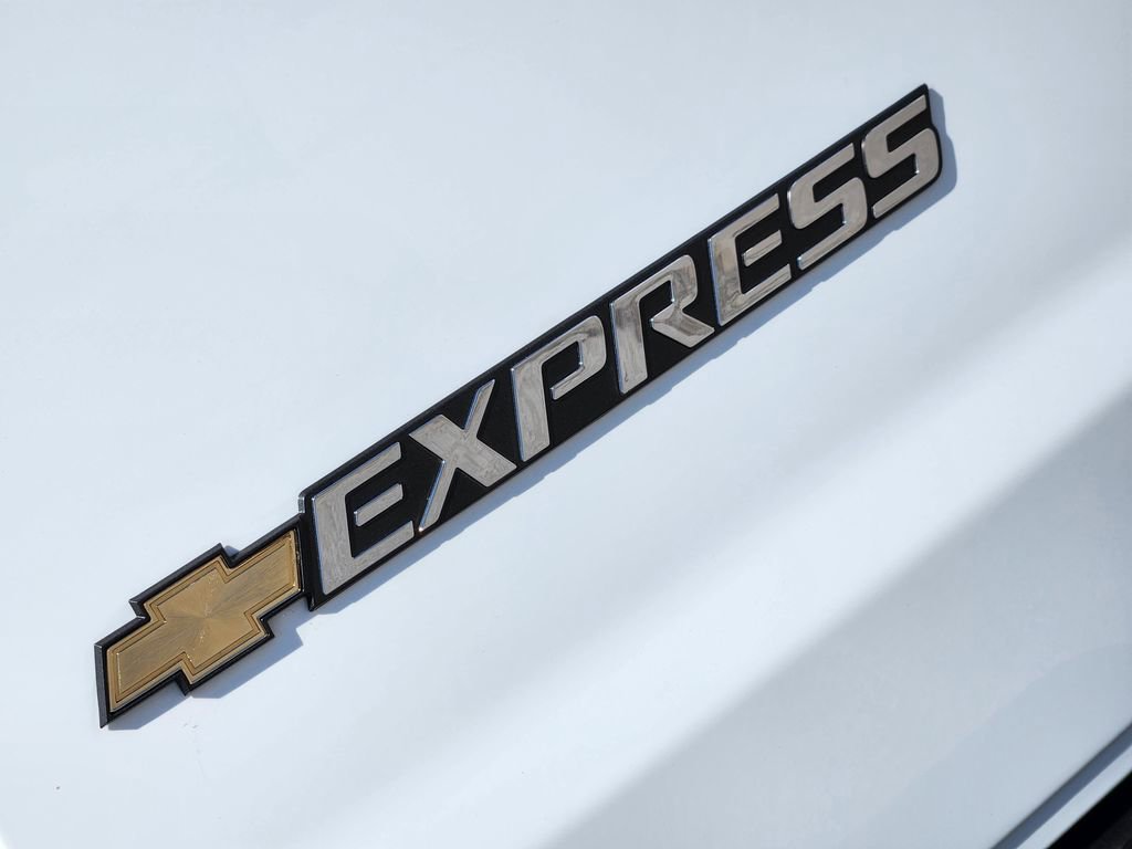New 2025 Chevrolet Express 2500 w/ Driver Convenience Package image 8