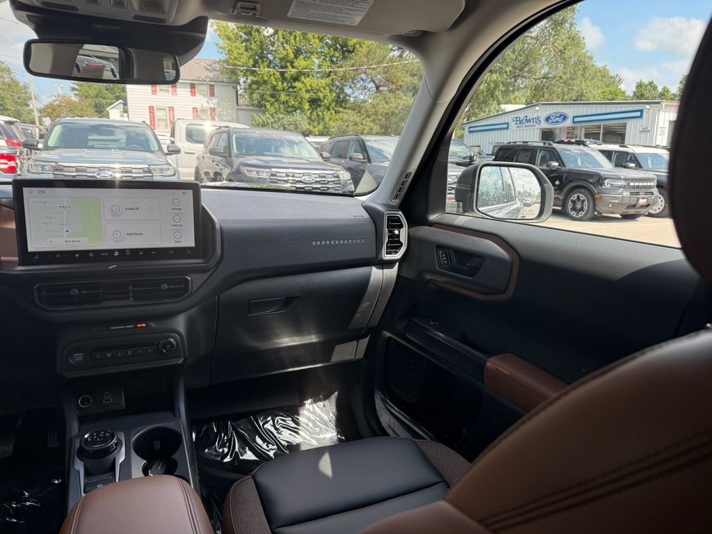 New 2026 Ford Bronco Sport Outer Banks w/ Outer Banks Tech Package+ AWD/4WD image 30