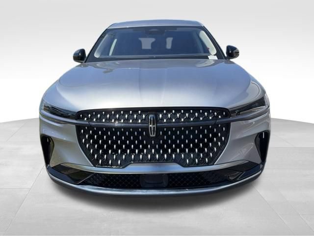 Used 2025 Lincoln Nautilus Premier w/ Equipment Group 102A image 2