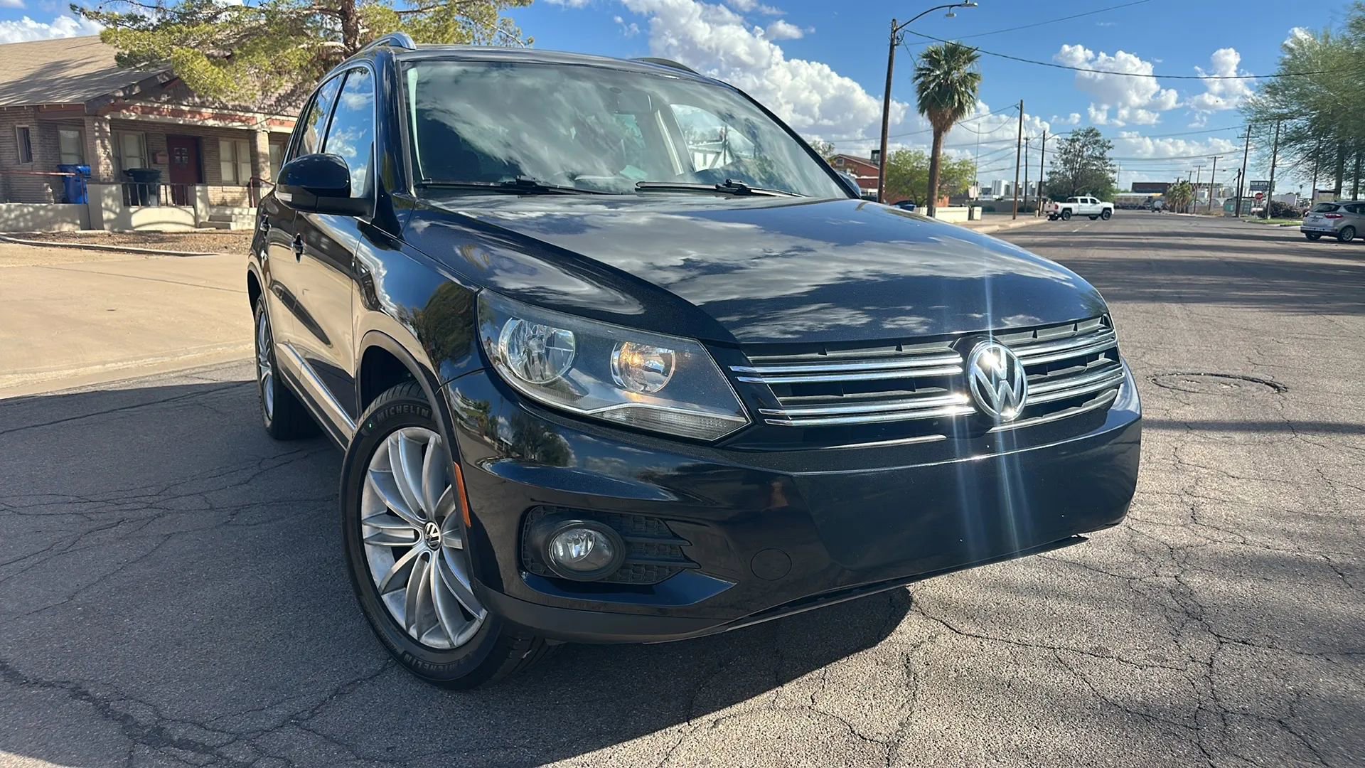 Used 2013 Volkswagen Tiguan SE image 24
