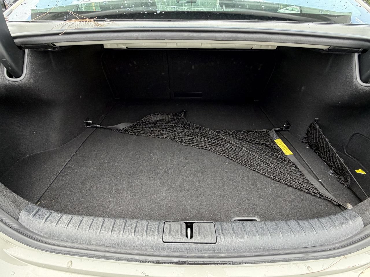Used 2026 Genesis G70 2.5T RWD image 27