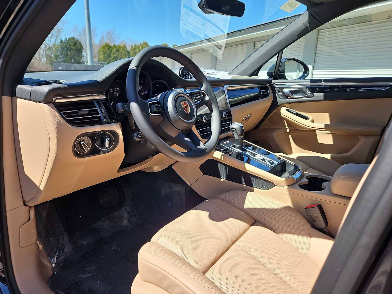 New 2026 Porsche Macan image 8