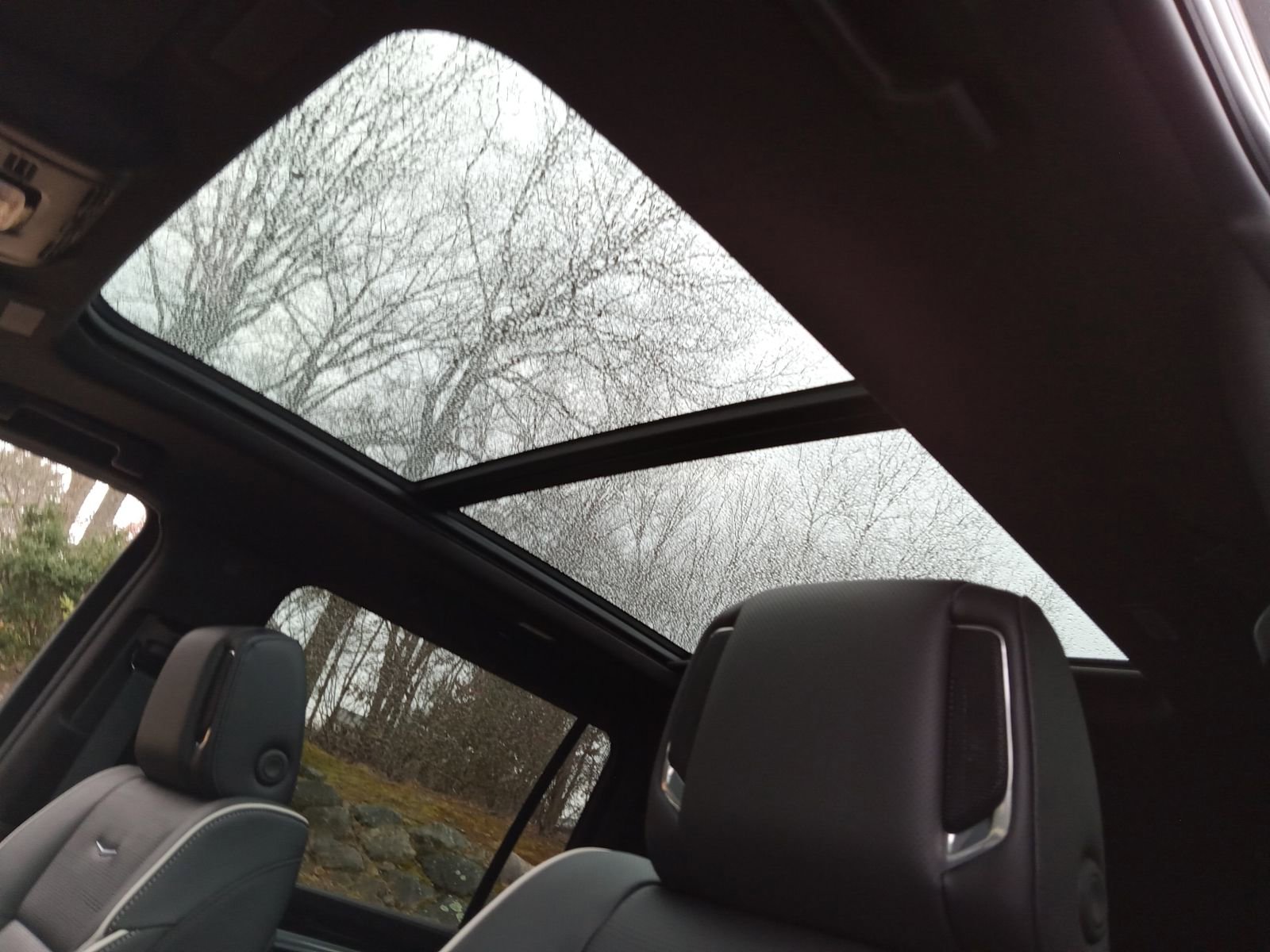 Certified 2026 Cadillac Escalade ESV Sport w/ LPO, ONYX Package image 11