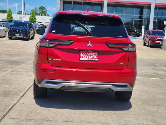 Used 2025 Mitsubishi Outlander SE image 6