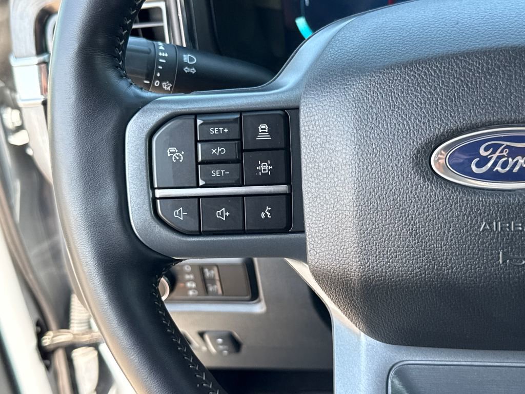 Used 2024 Ford F250 Lariat w/ Lariat Ultimate Package AWD/4WD image 16
