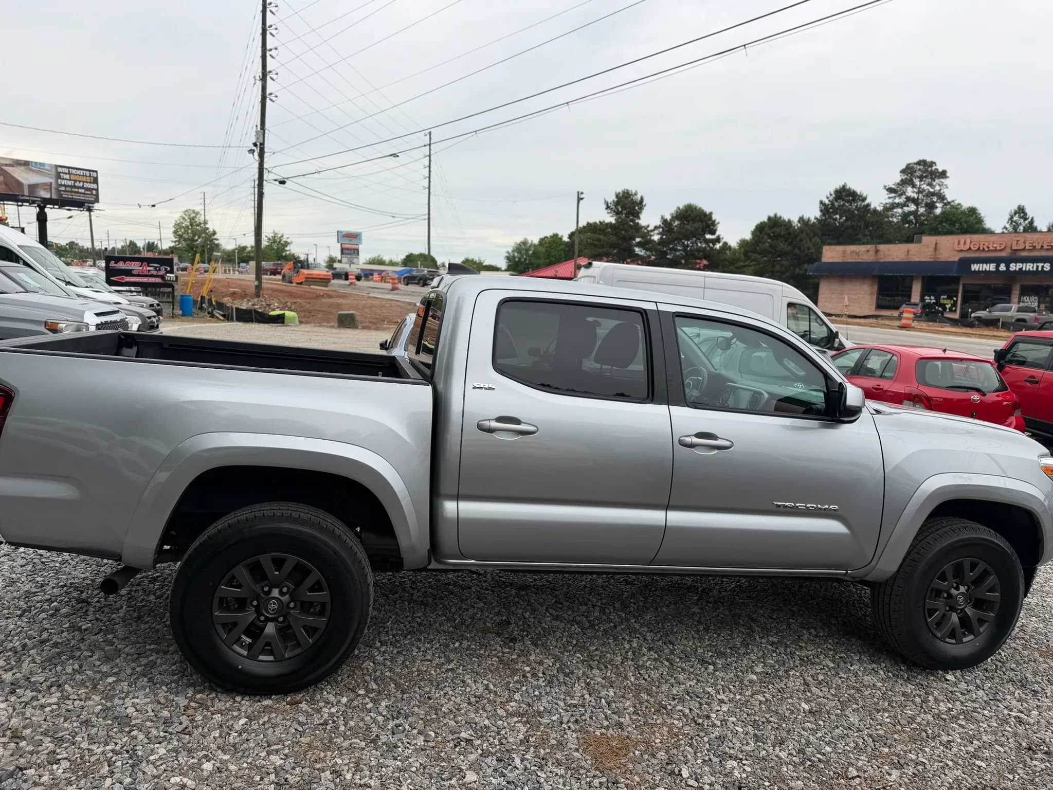 Used 2023 Toyota Tacoma SR5 RWD image 10