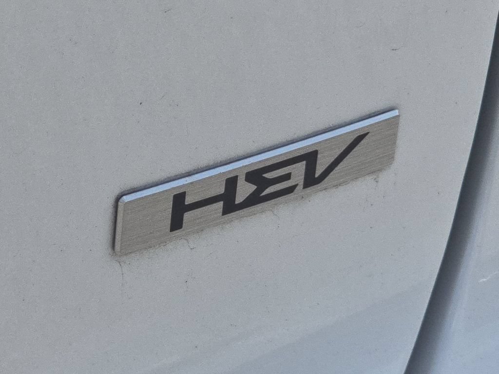 Used 2023 Kia Niro EX FWD image 5