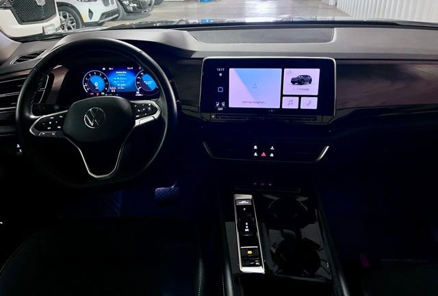 Used 2025 Volkswagen Atlas SE FWD image 27