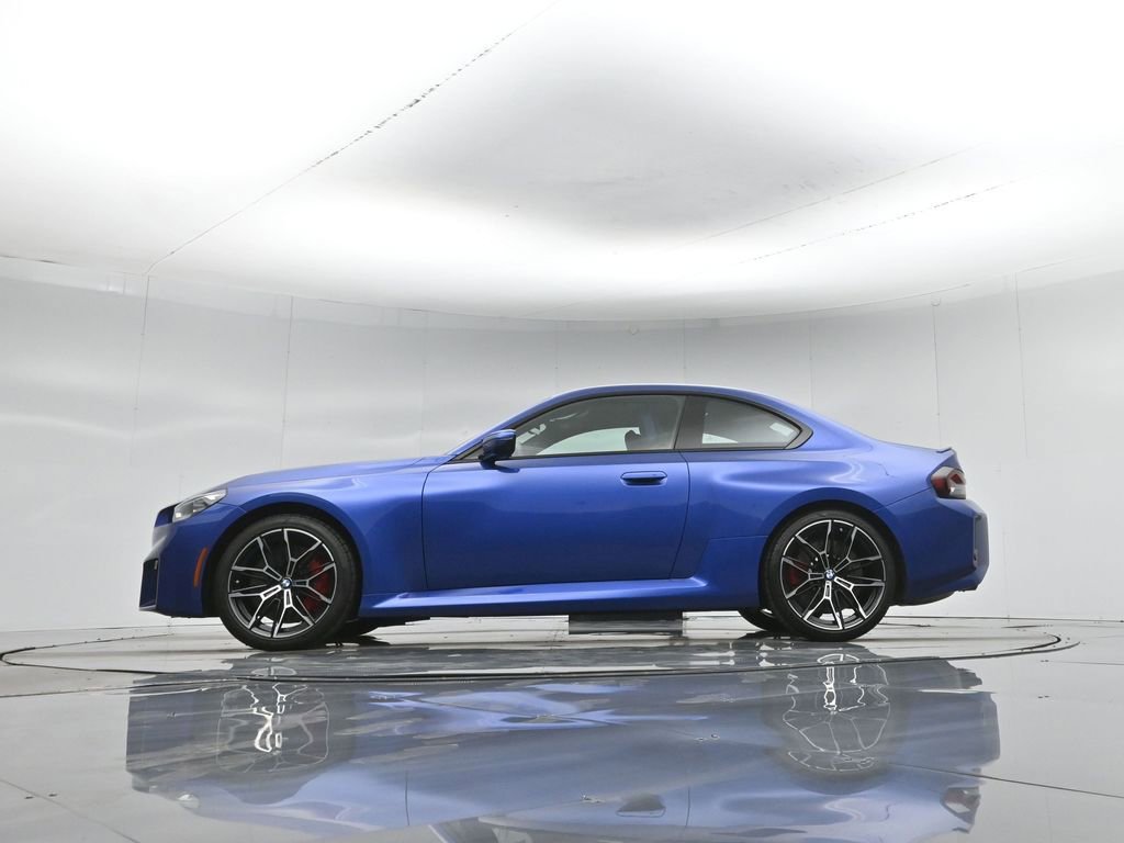 Used 2025 BMW M2 image 7