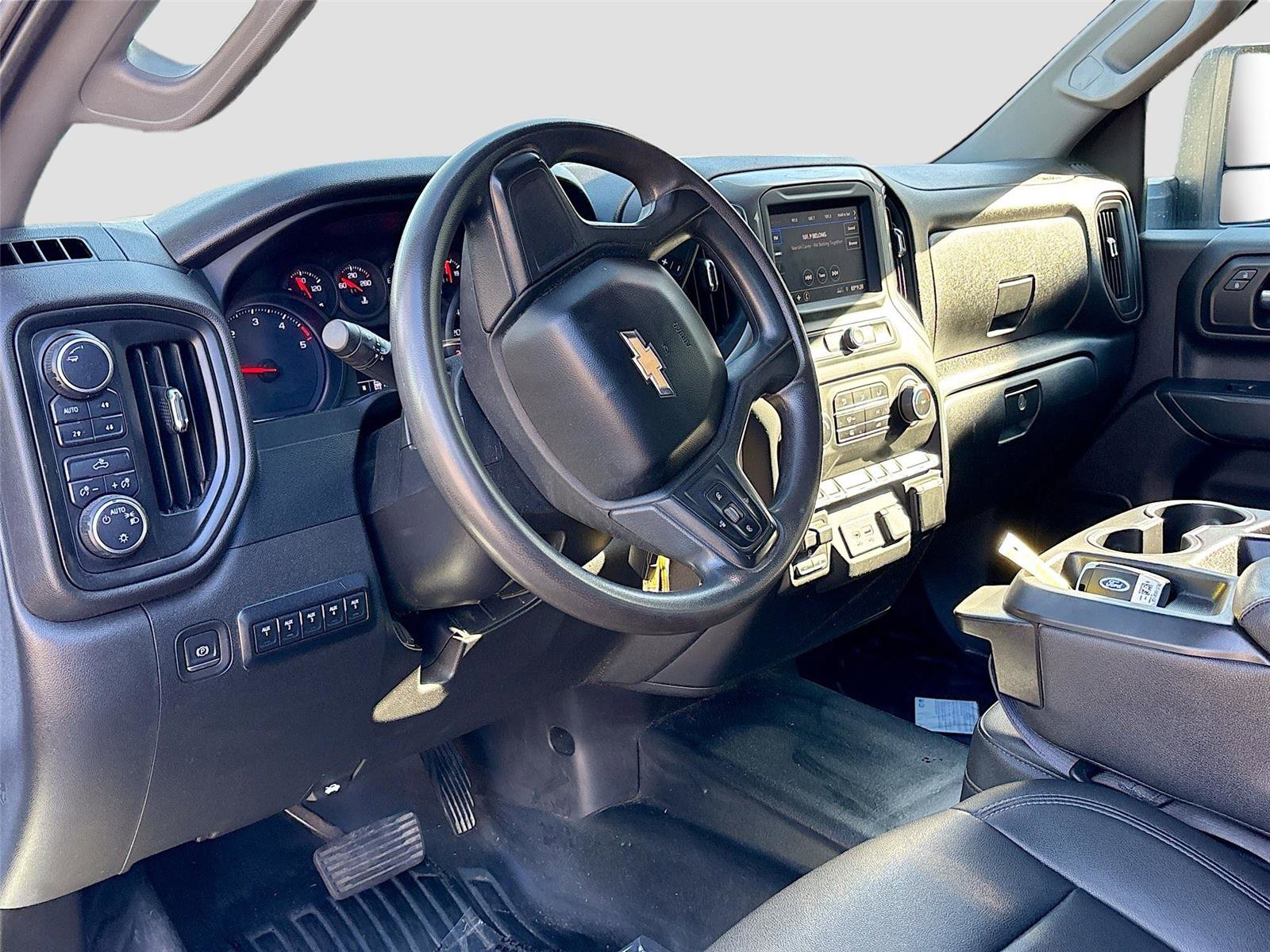 Used 2023 Chevrolet Silverado 3500 W/T w/ WT Fleet Convenience Package image 9