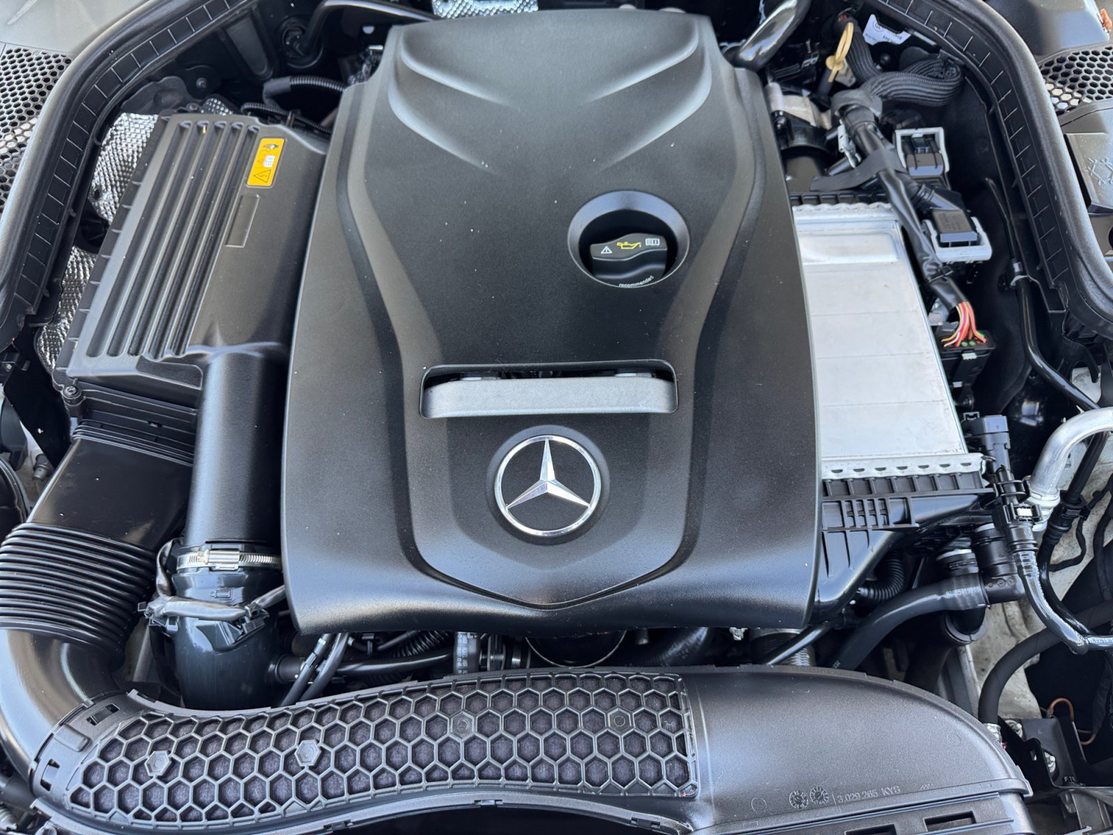 Used 2018 Mercedes-Benz C 300 Sedan image 22