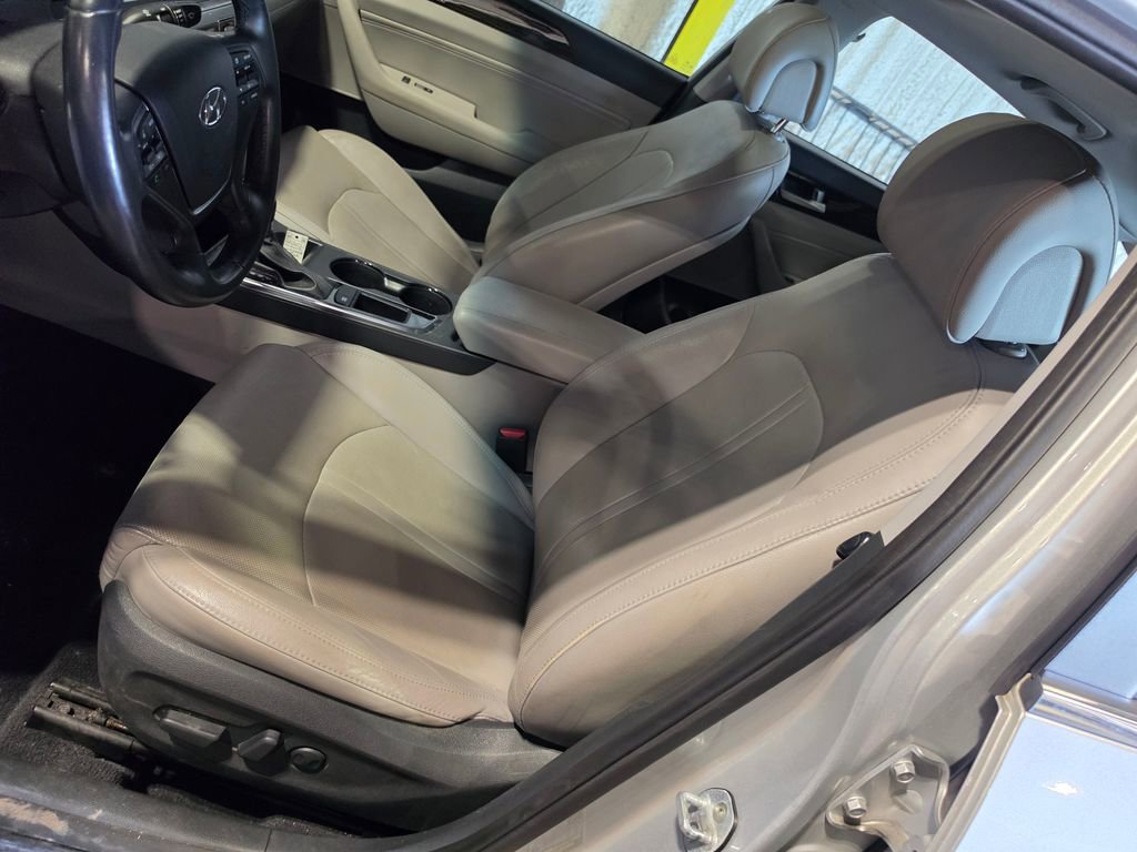 Used 2016 Hyundai Sonata Limited FWD image 6