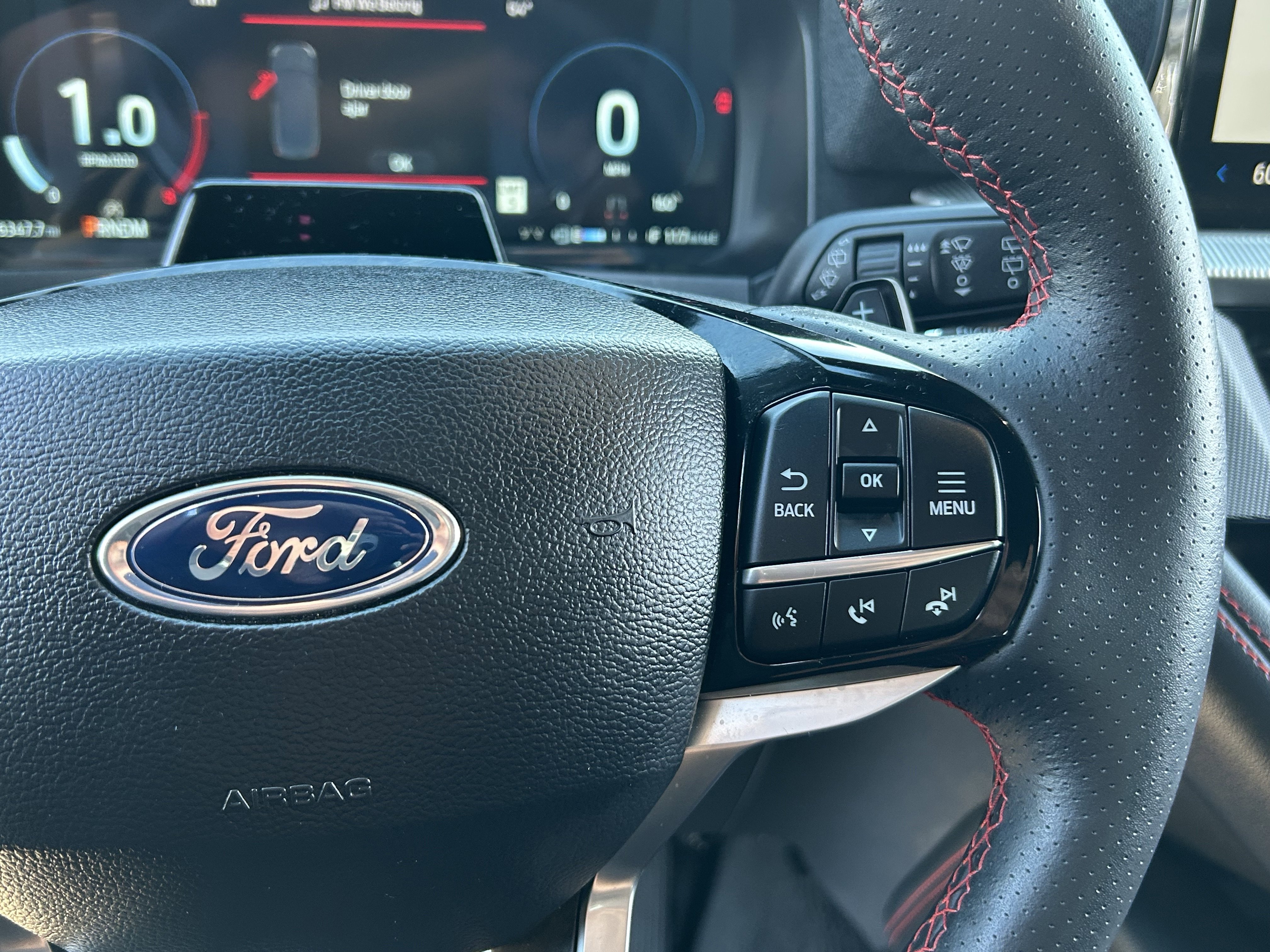 Used 2025 Ford Explorer ST image 25