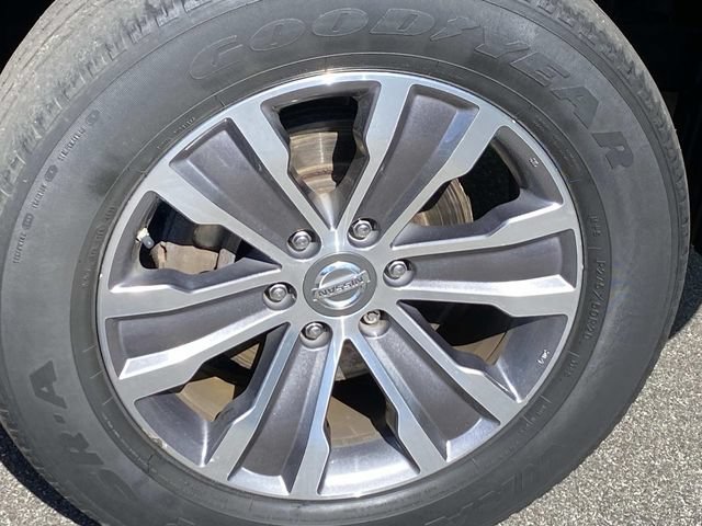 Used 2019 Nissan Titan SL AWD/4WD image 31