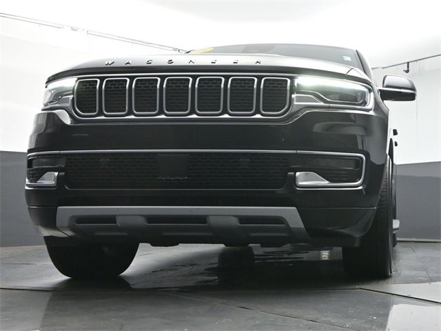 Used 2023 Jeep Wagoneer L Series II image 35