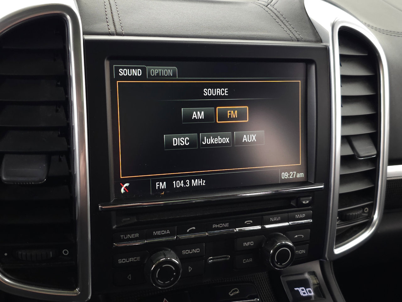 Used 2016 Porsche Cayenne GTS w/ Premium Package Plus image 25