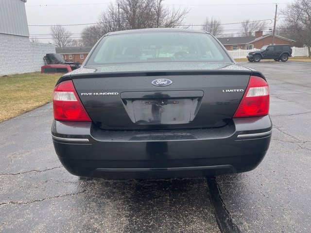 Used 2005 Ford Five Hundred Limited image 11