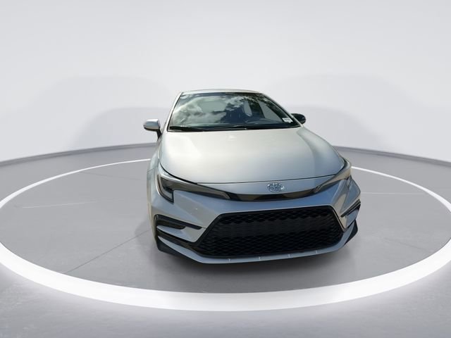 Used 2023 Toyota Corolla XSE FWD image 3