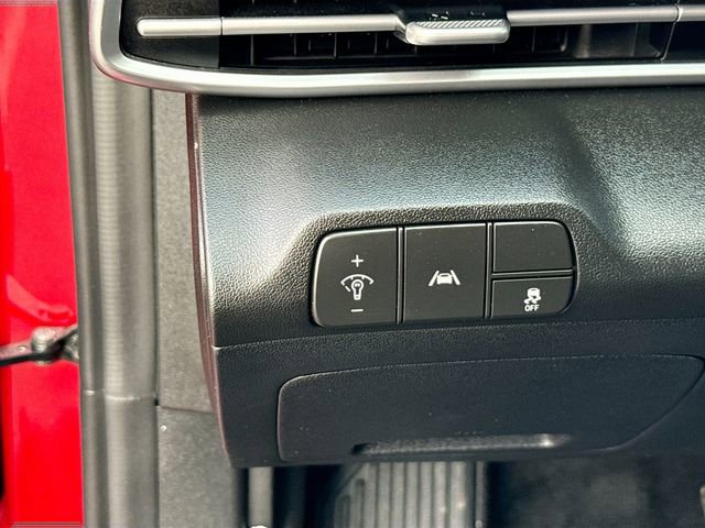 Used 2023 Hyundai Elantra SEL w/ Convenience Package image 10