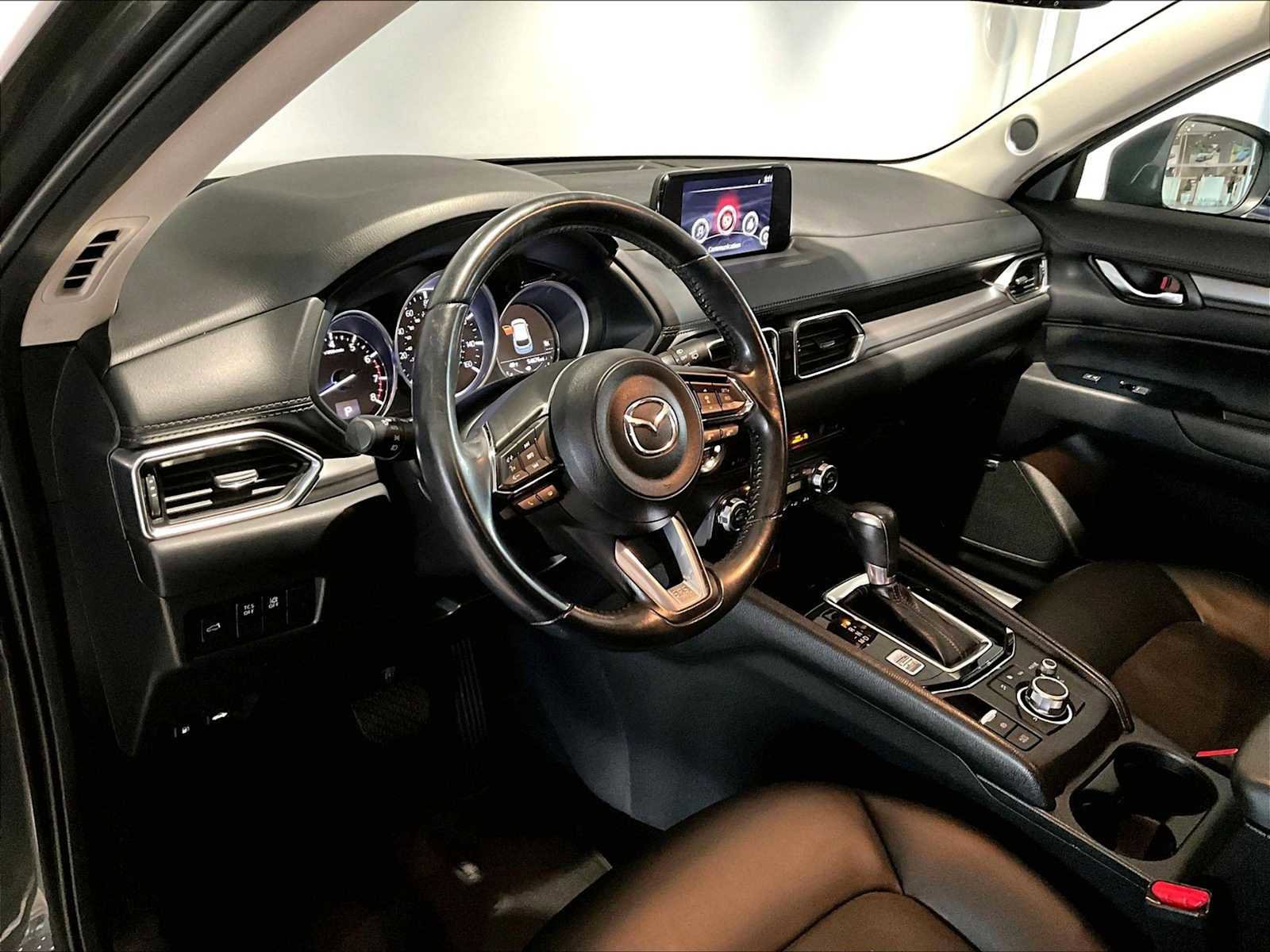 Used 2018 MAZDA CX-5 Touring w/ Preferred Equipment Package image 7
