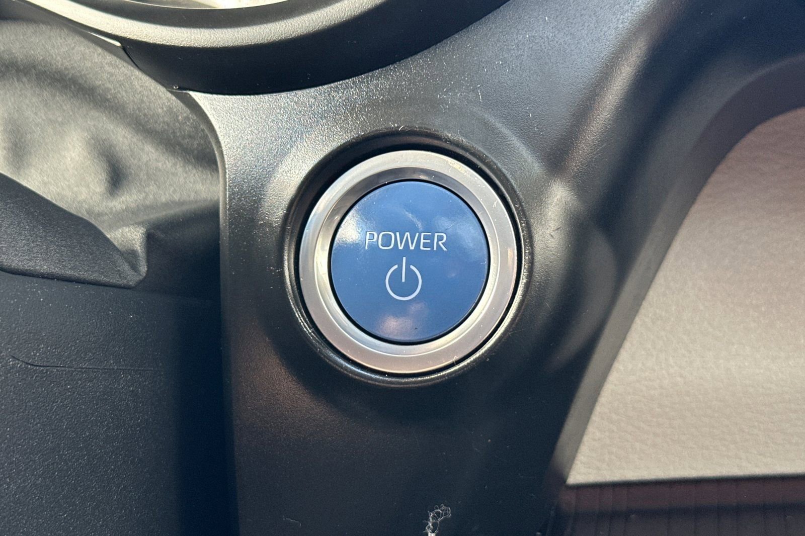 Certified 2022 Toyota Sienna XLE image 24