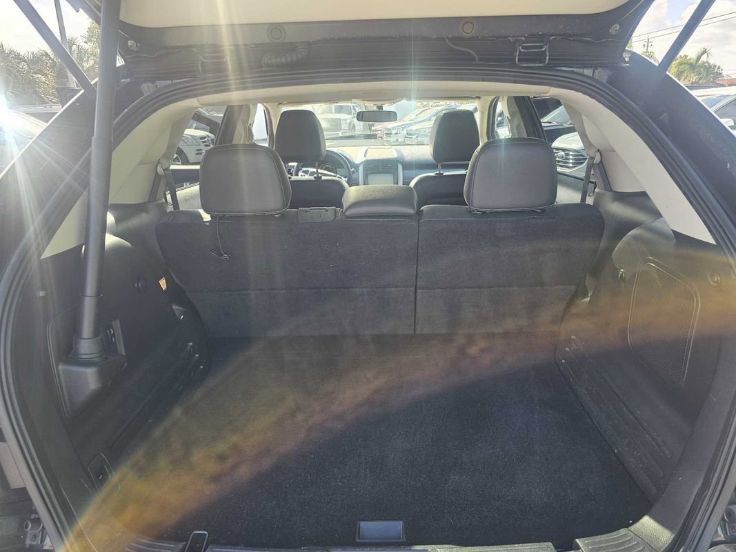 Used 2014 Ford Edge Sport w/ Driver Entry Package FWD image 19