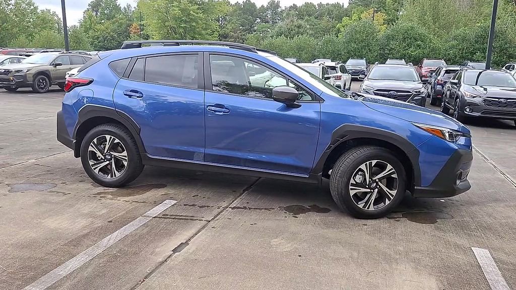 New 2025 Subaru Crosstrek 2.0i Premium image 9