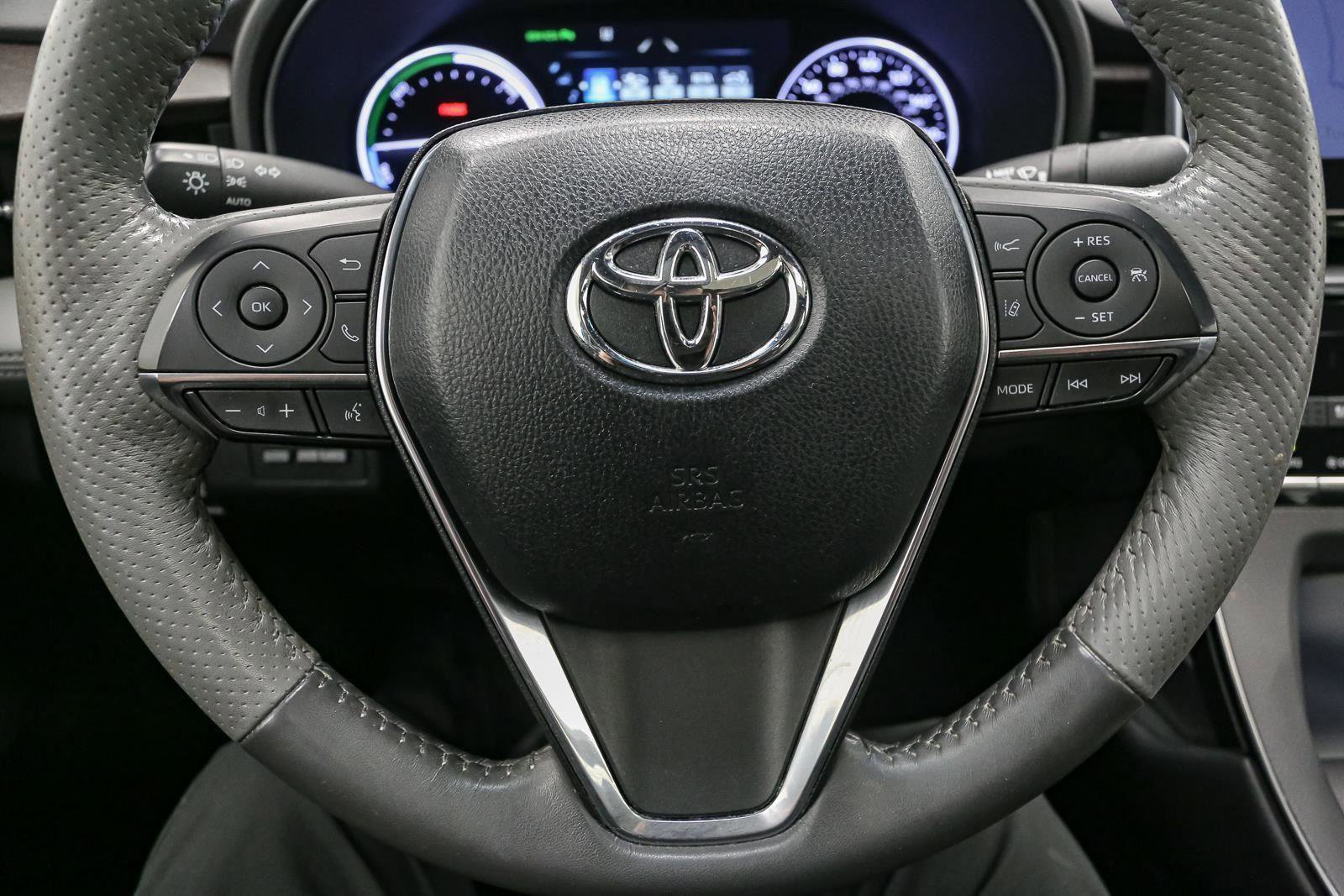 Used 2019 Toyota Avalon Limited w/ Advanced Safety Package FWD image 36