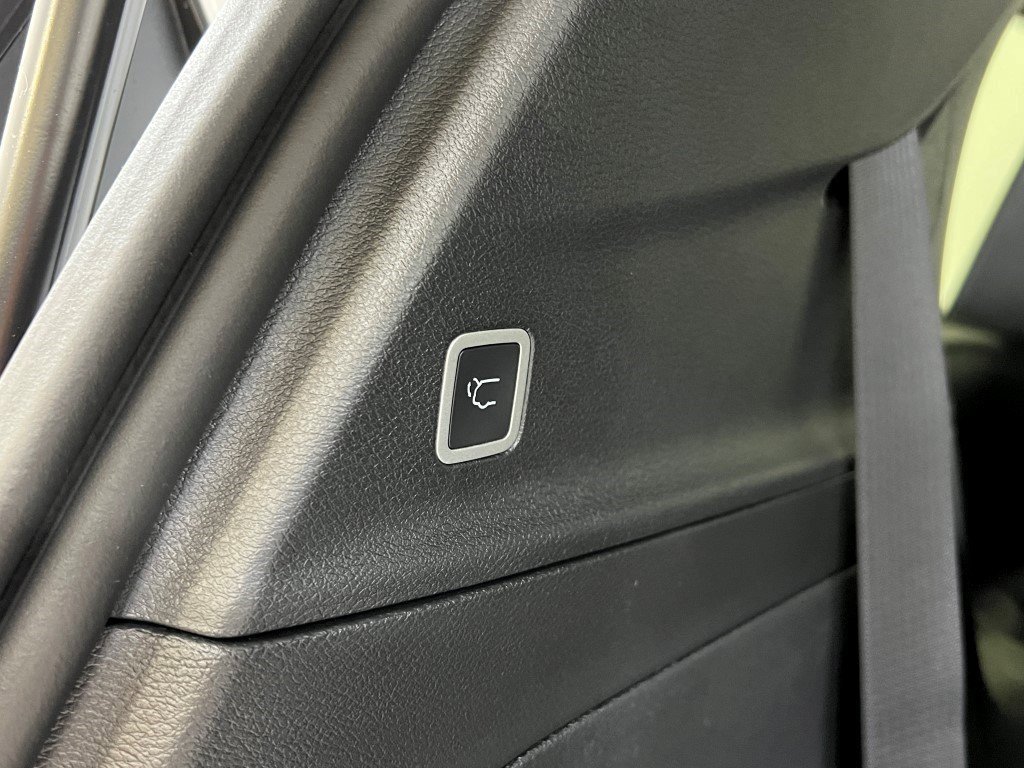 New 2026 Chrysler Voyager LX image 6