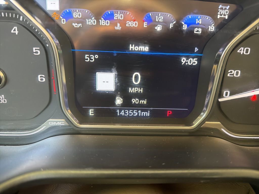 Used 2021 GMC Yukon Denali w/ Denali Premium Package AWD/4WD image 12