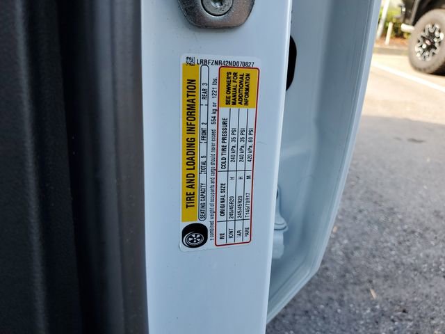 Used 2022 Buick Envision Essence w/ Technology Package II FWD image 31