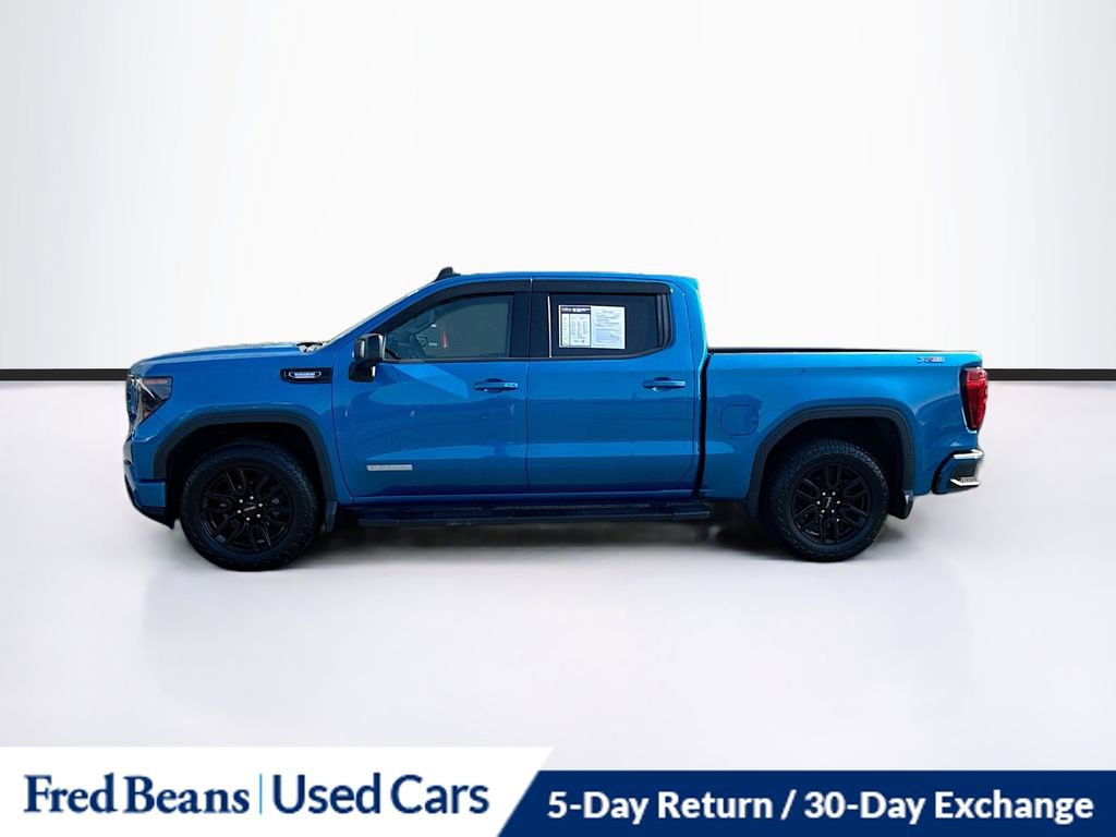 Used 2022 GMC Sierra 1500 Elevation w/ Elevation Premium Package AWD/4WD image 4