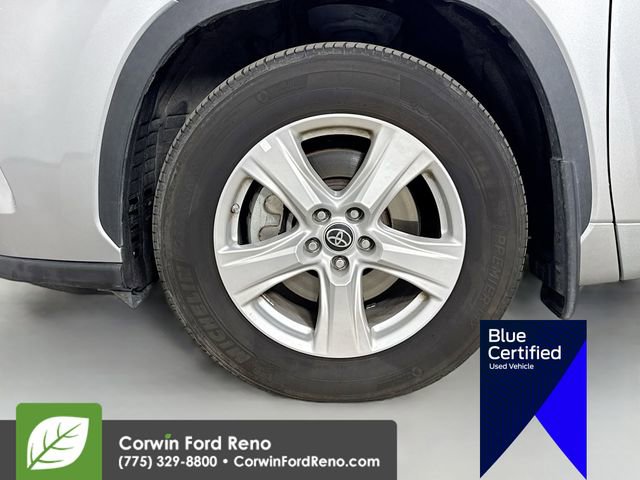 Used 2022 Toyota Highlander LE image 31