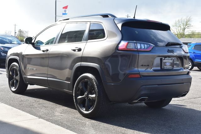 Used 2019 Jeep Cherokee Latitude Plus AWD/4WD image 13