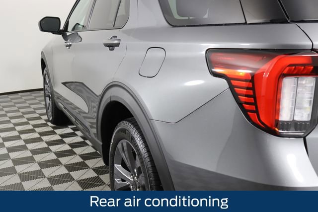 New 2026 Ford Explorer Active w/ Active Comfort Package image 16