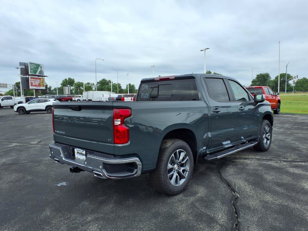 New 2025 Chevrolet Silverado 1500 LT image 3