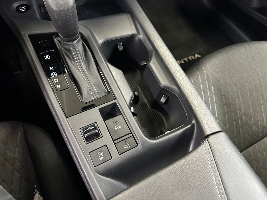 Used 2026 Nissan Sentra SV w/ Floor Mat Package FWD image 15