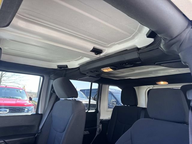 Used 2018 Jeep Wrangler Unlimited Sport S image 18